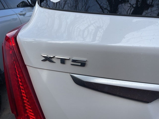 2019 Cadillac XT5 Base