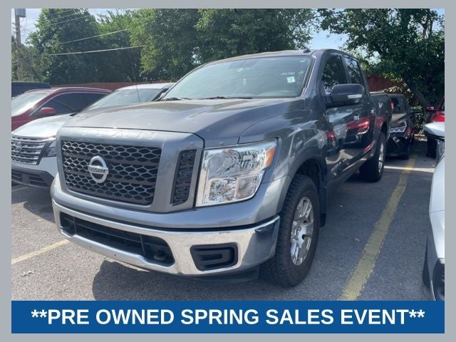 2019 Nissan Titan SV