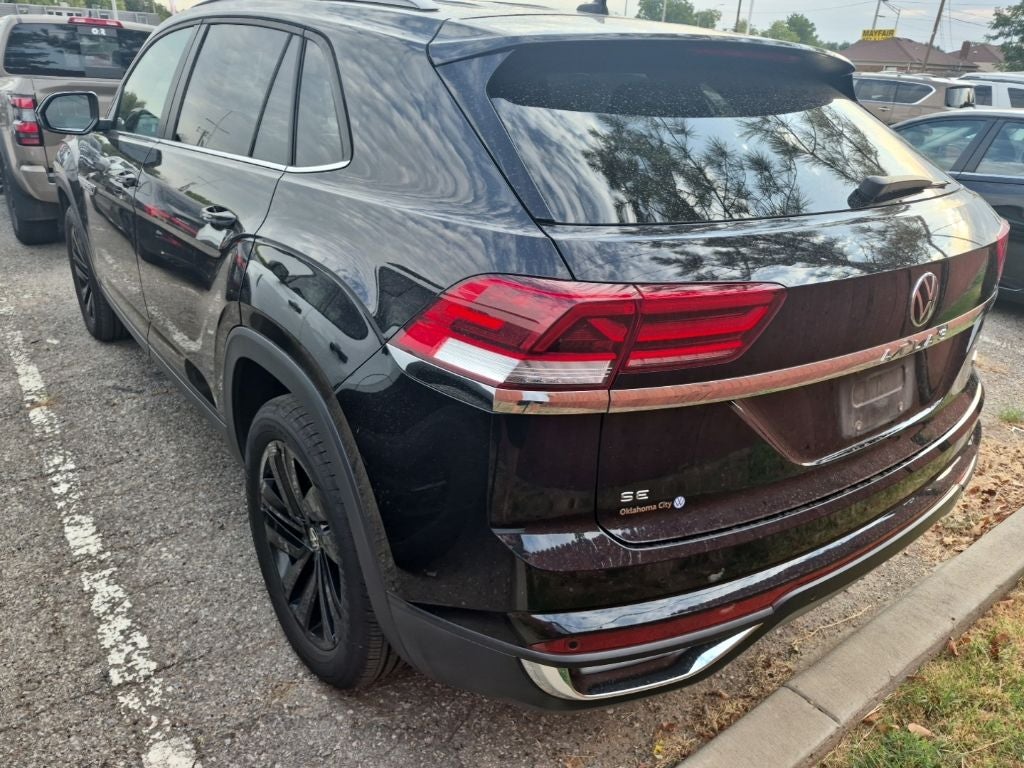 2022 Volkswagen Atlas Cross Sport 2.0T SE w/Technology