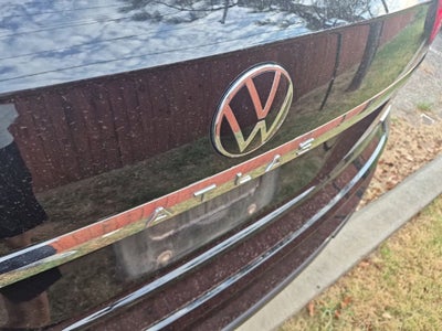 2022 Volkswagen Atlas Cross Sport 2.0T SE w/Technology