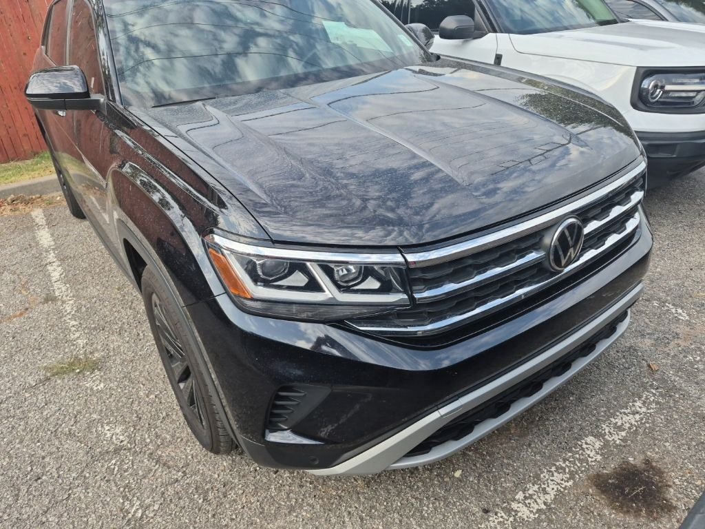 2022 Volkswagen Atlas Cross Sport 2.0T SE w/Technology