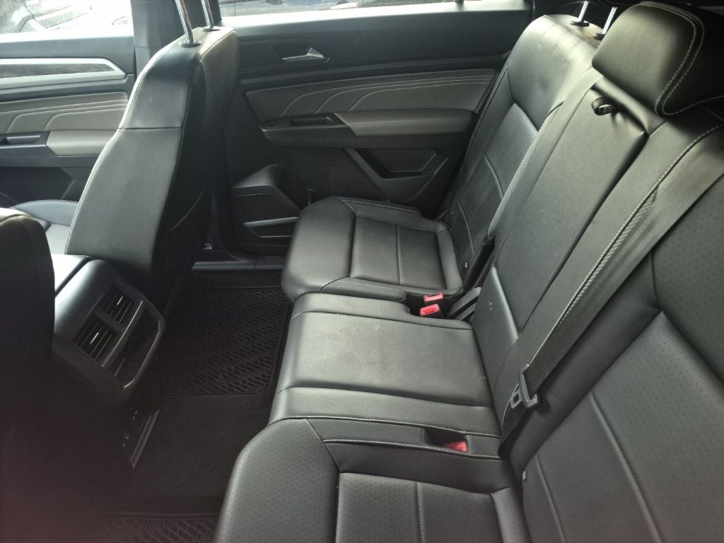 2022 Volkswagen Atlas Cross Sport 2.0T SE w/Technology
