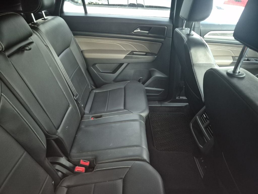 2022 Volkswagen Atlas Cross Sport 2.0T SE w/Technology