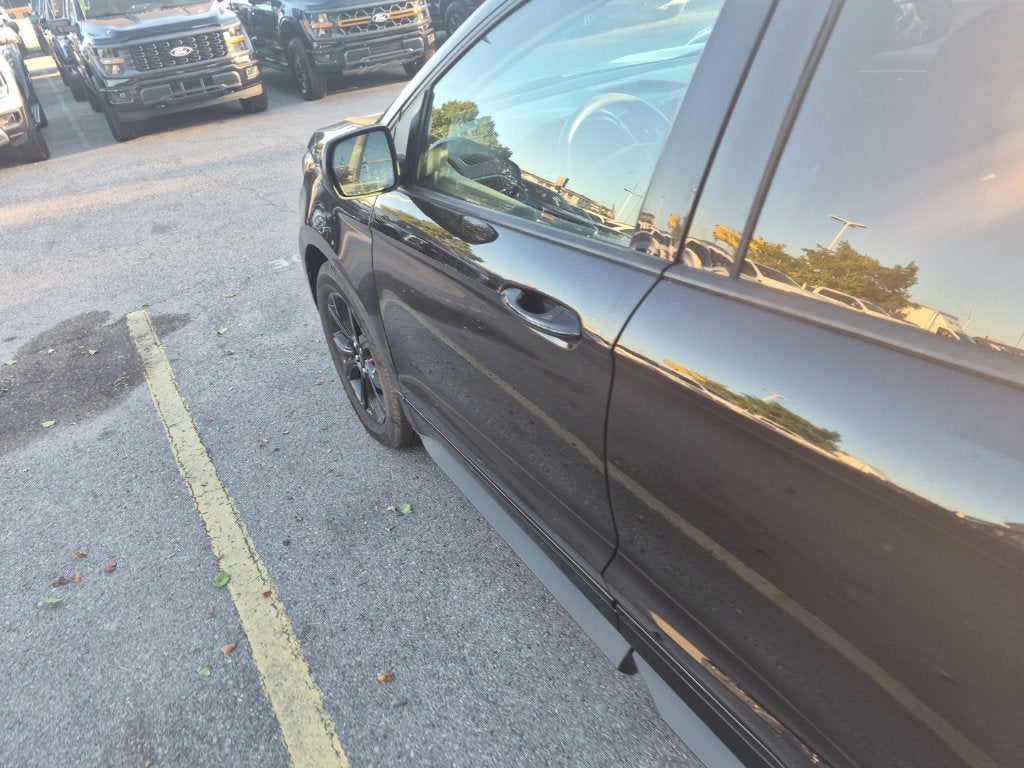 2024 Ford Edge SE