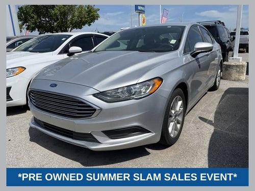 2017 Ford Fusion SE