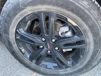 2024 GMC Terrain AT4