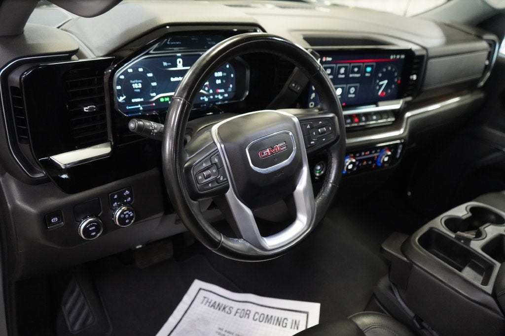 2024 GMC Sierra 1500 SLT