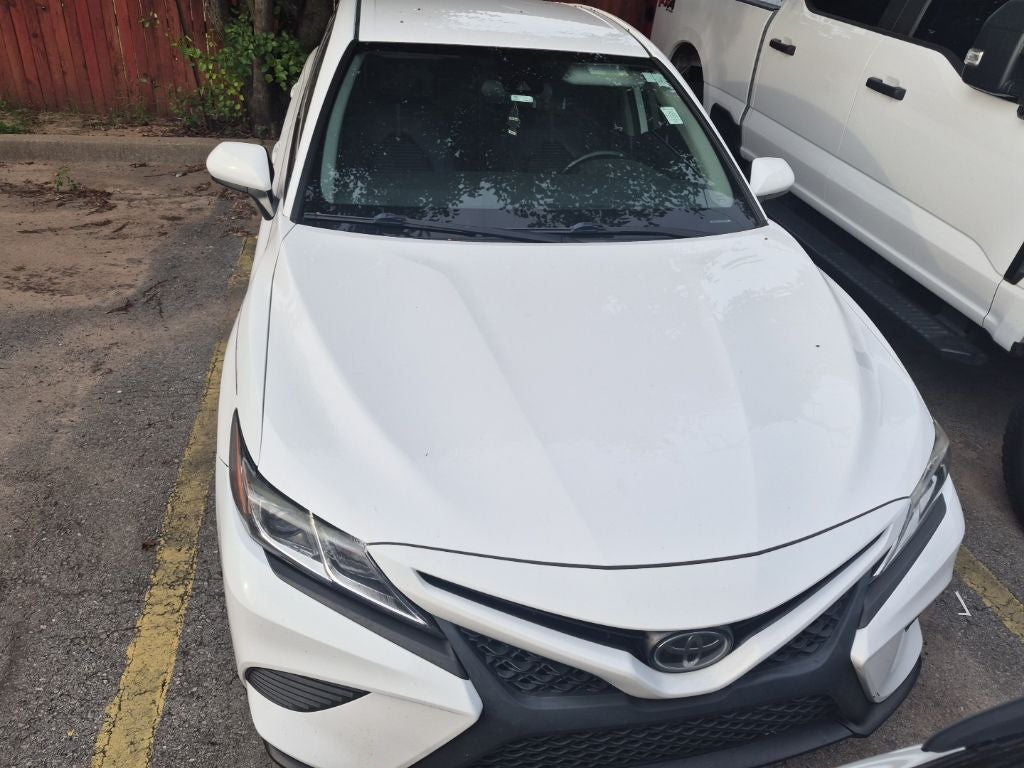 2019 Toyota Camry SE