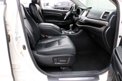 2017 Toyota Highlander Limited
