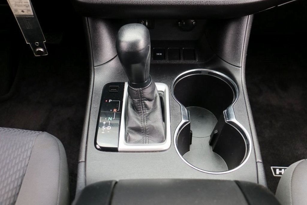 2015 Toyota Highlander LE