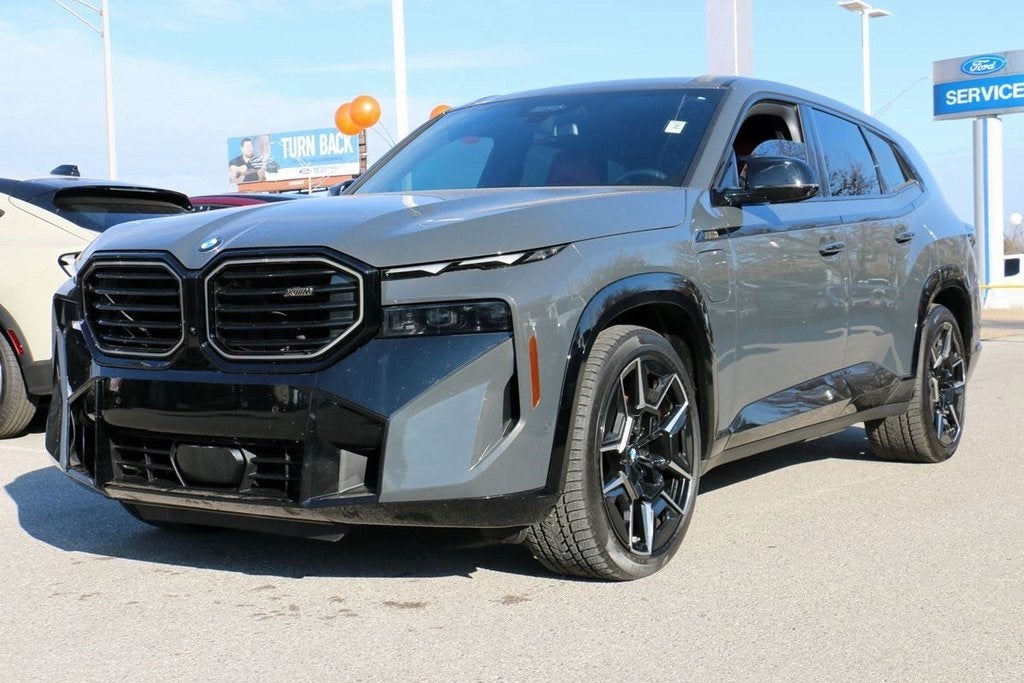 2023 BMW XM Sports Activity