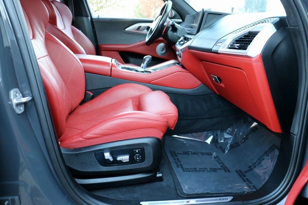 2023 BMW XM Sports Activity