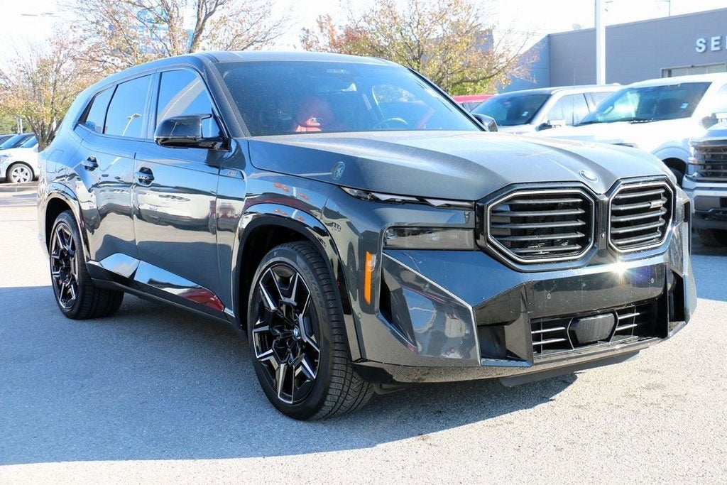 2023 BMW XM Sports Activity