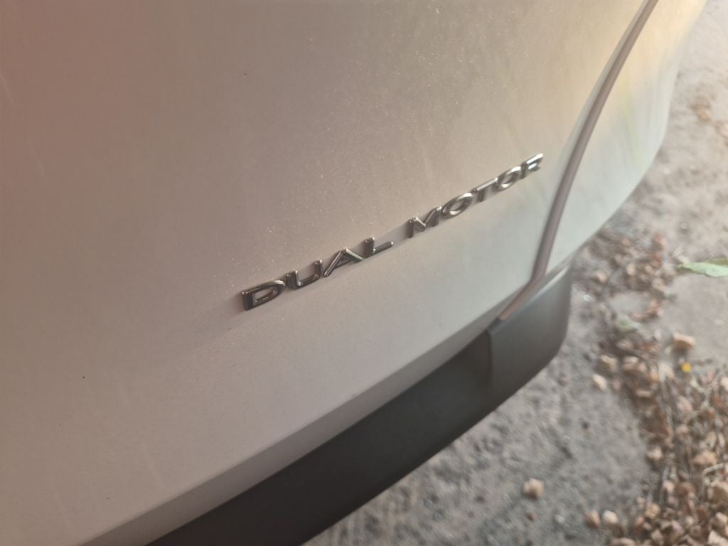 2026 Tesla Model Y Base