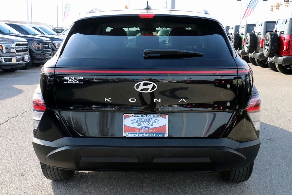 2025 Hyundai Kona SEL