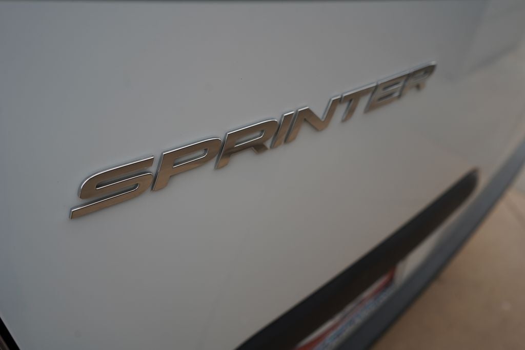 2025 Mercedes-Benz Sprinter 2500 Passenger 144 WB