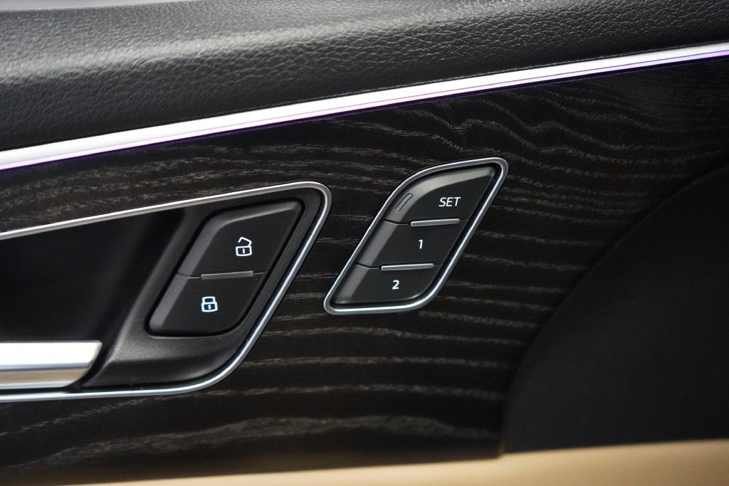 2022 Audi Q8 55 Prestige quattro