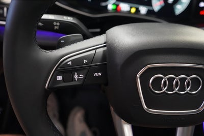 2022 Audi Q8 55 Prestige quattro