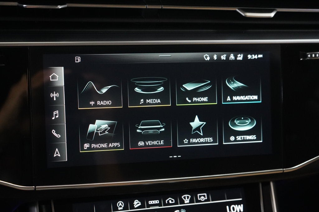 2022 Audi Q8 55 Prestige quattro