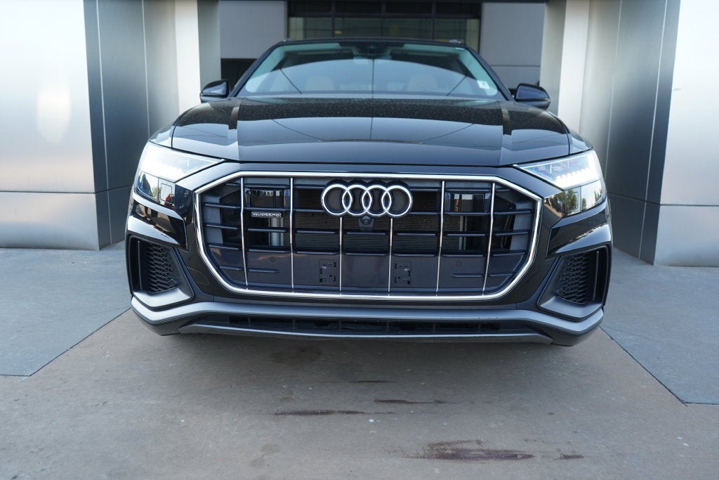 2022 Audi Q8 55 Prestige quattro