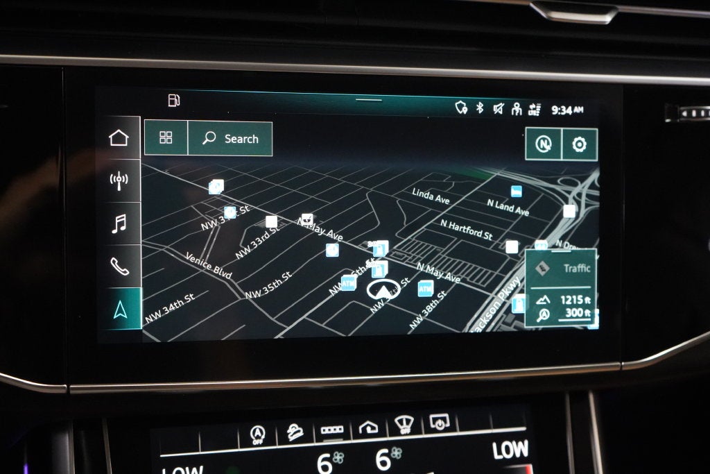2022 Audi Q8 55 Prestige quattro