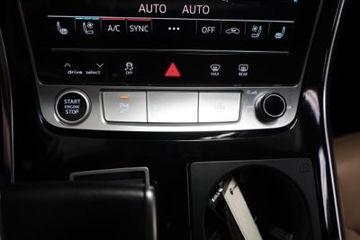 2022 Audi Q8 55 Prestige quattro