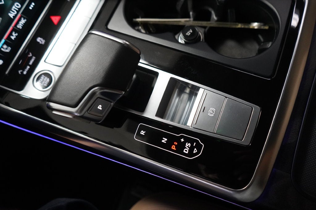 2022 Audi Q8 55 Prestige quattro