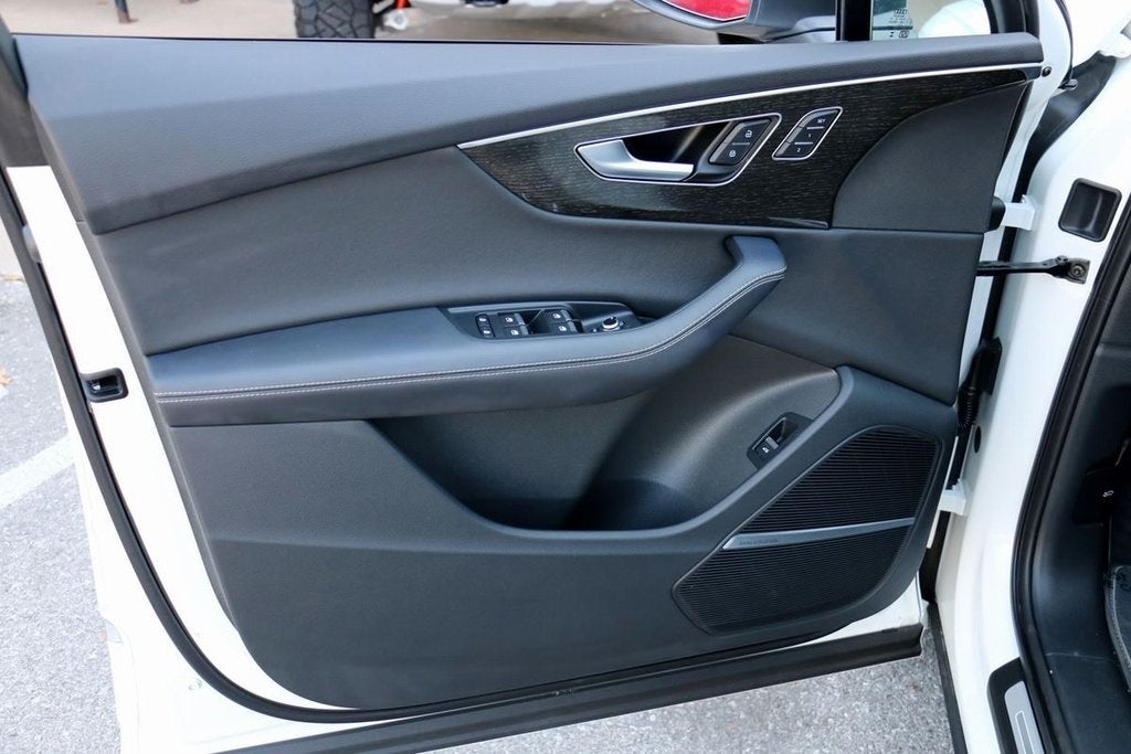 2025 Audi Q7 55 Premium Plus quattro