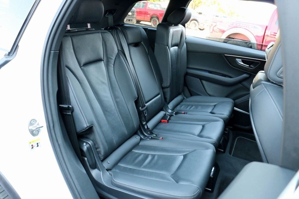 2025 Audi Q7 55 Premium Plus quattro