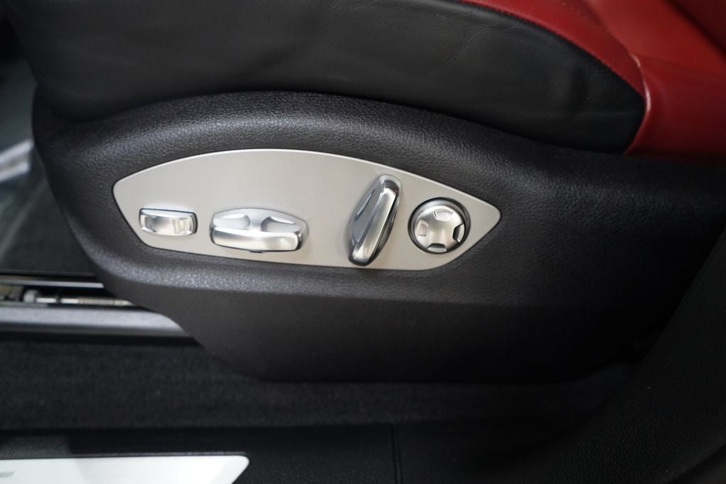 2024 Porsche Macan S