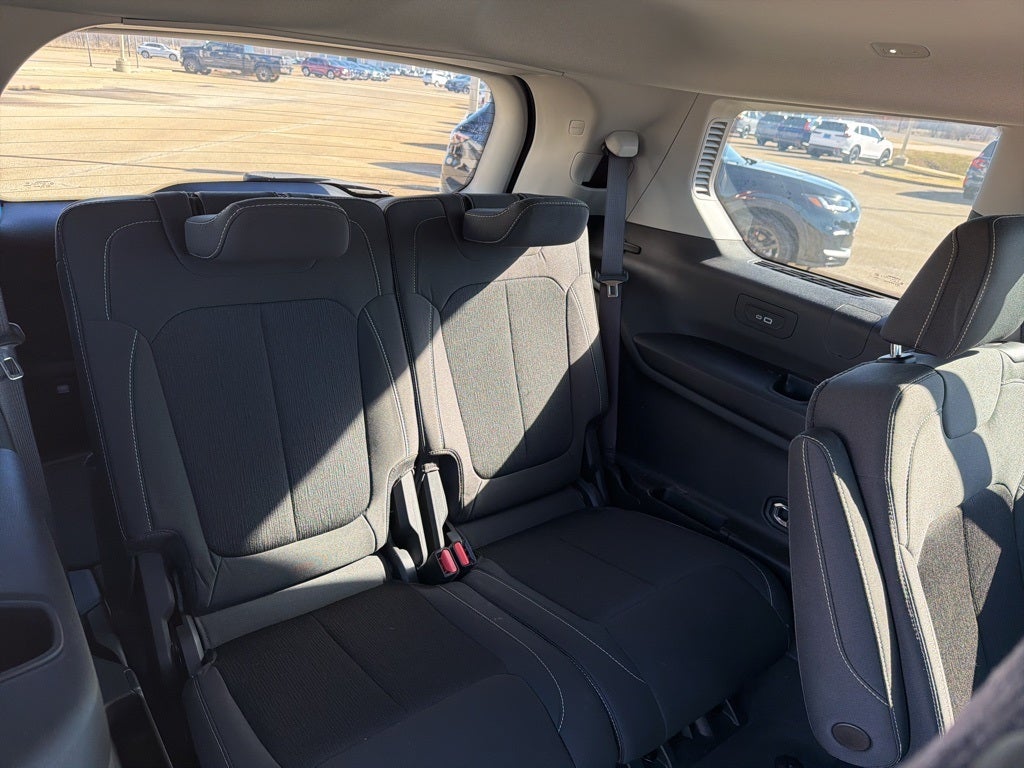 2021 Jeep Grand Cherokee L Laredo