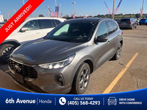 2025 Ford Escape ST-Line Select