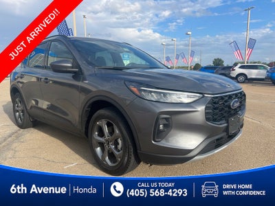 2025 Ford Escape ST-Line Select