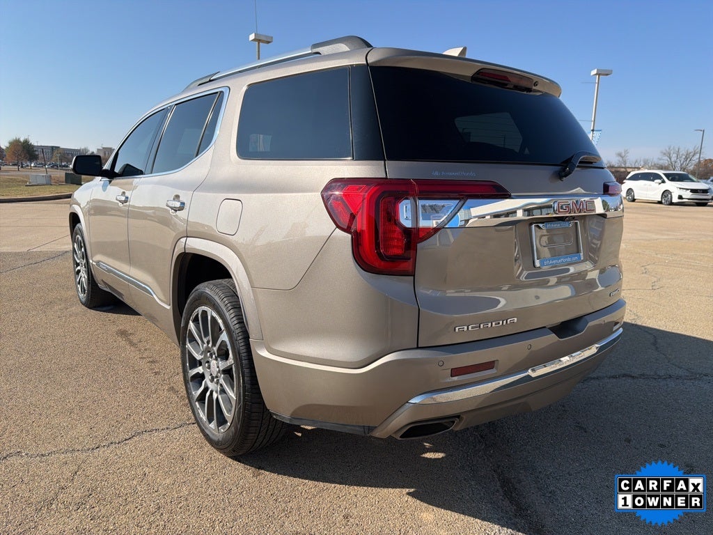 2022 GMC Acadia Denali
