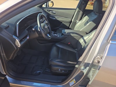 2025 Cadillac XT4 Premium Luxury