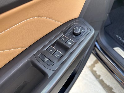 2022 Volkswagen Atlas Cross Sport 3.6L V6 SEL Premium R-Line