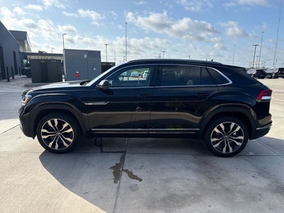 2022 Volkswagen Atlas Cross Sport 3.6L V6 SEL Premium R-Line