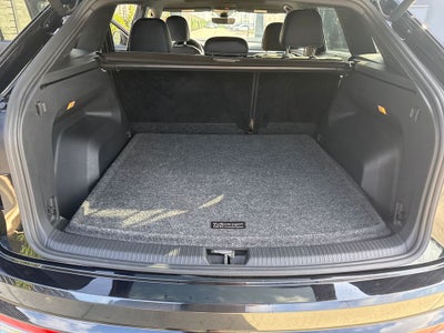 2022 Volkswagen Atlas Cross Sport 3.6L V6 SEL Premium R-Line