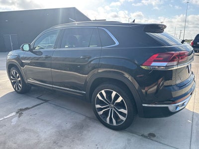 2022 Volkswagen Atlas Cross Sport 3.6L V6 SEL Premium R-Line