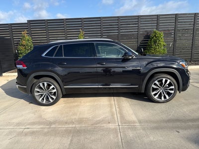 2022 Volkswagen Atlas Cross Sport 3.6L V6 SEL Premium R-Line
