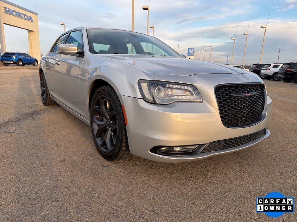 2023 Chrysler 300 S