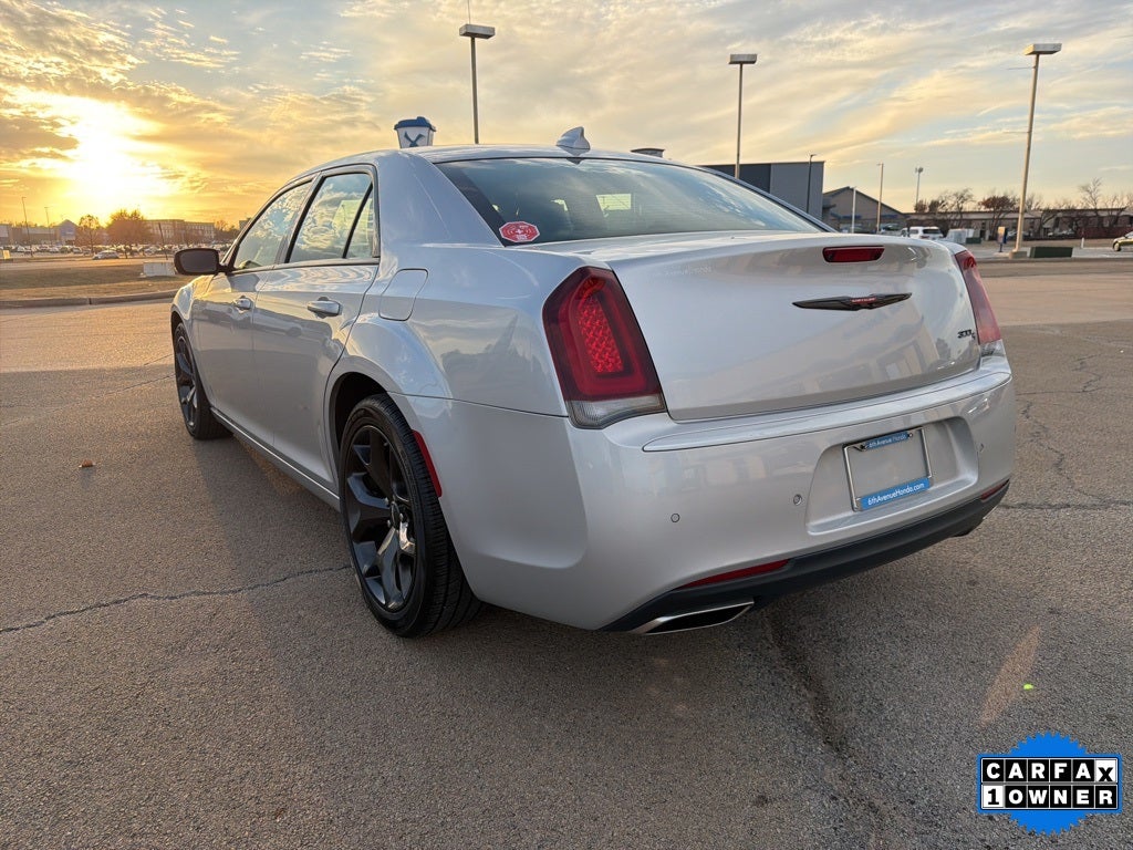 2023 Chrysler 300 S