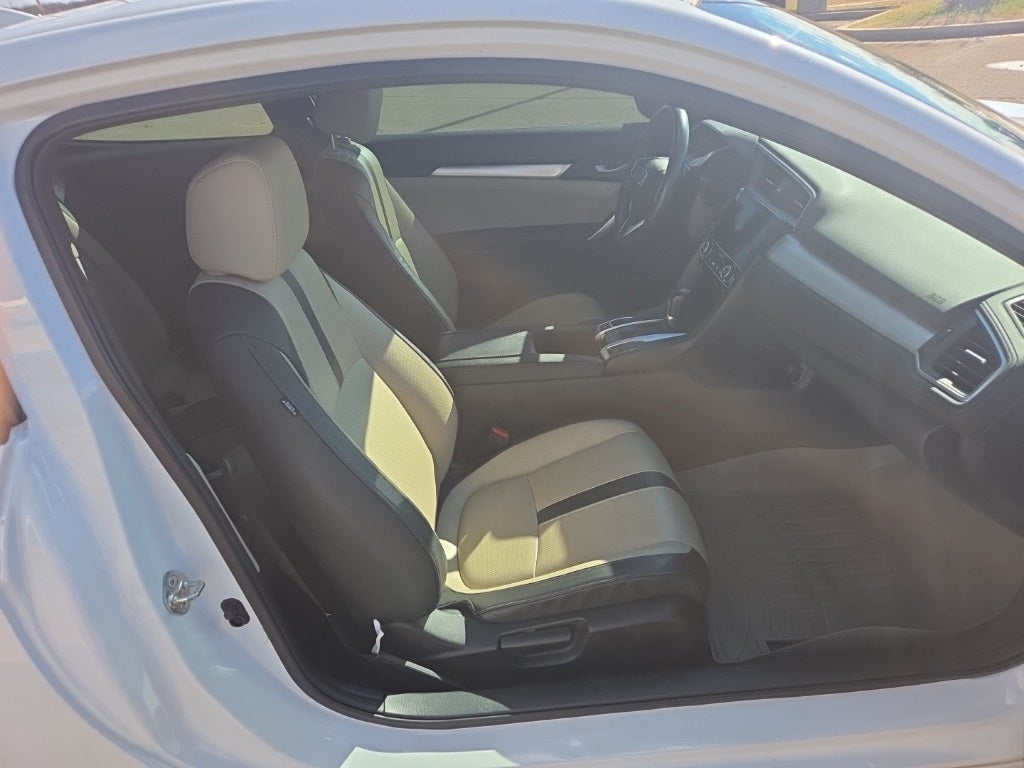 2017 Honda Civic Touring