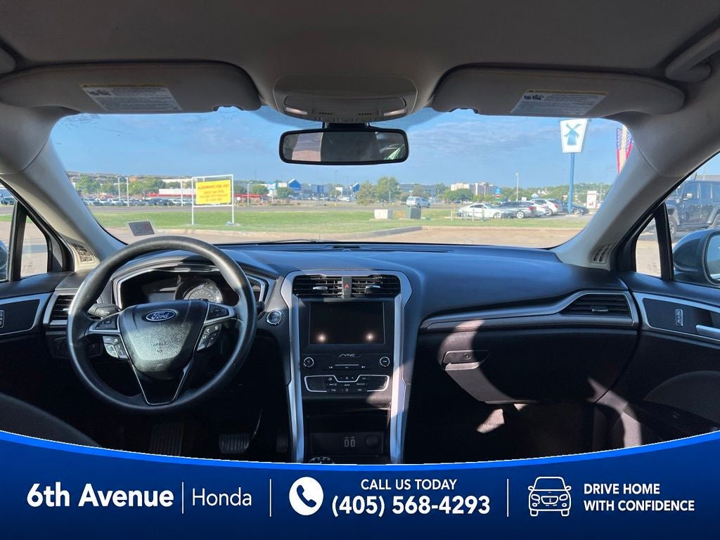 2020 Ford Fusion SE