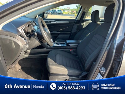2020 Ford Fusion SE