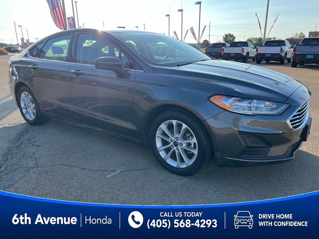 2020 Ford Fusion SE