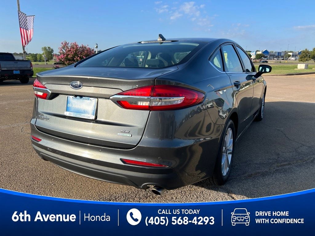 2020 Ford Fusion SE