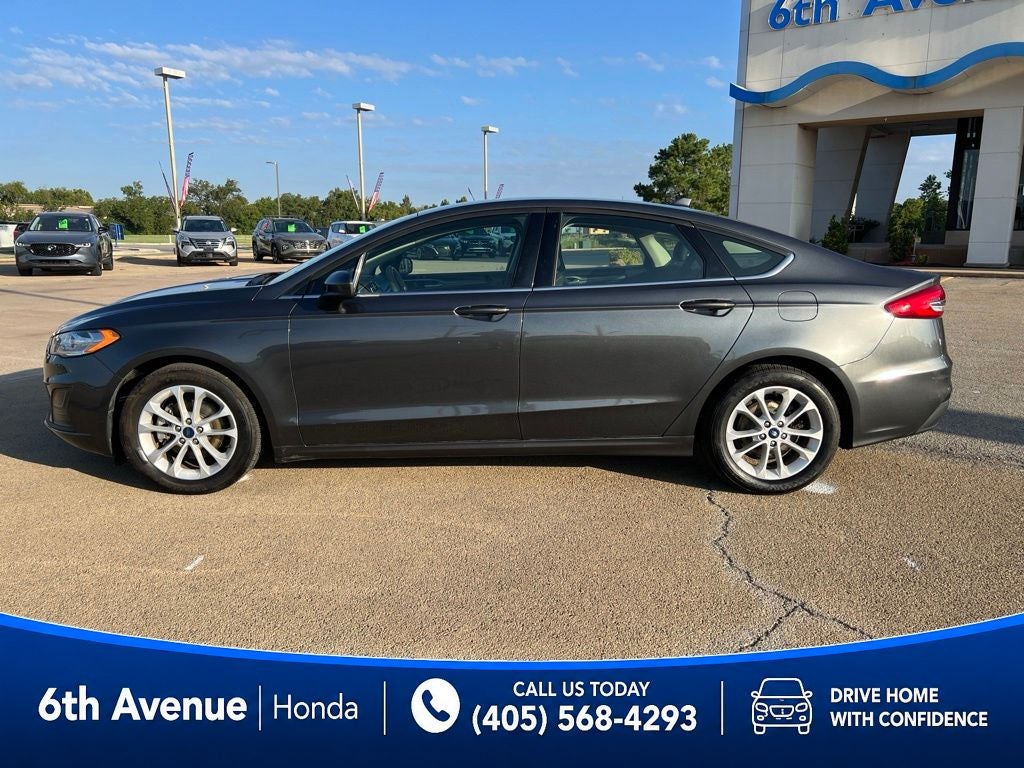 2020 Ford Fusion SE