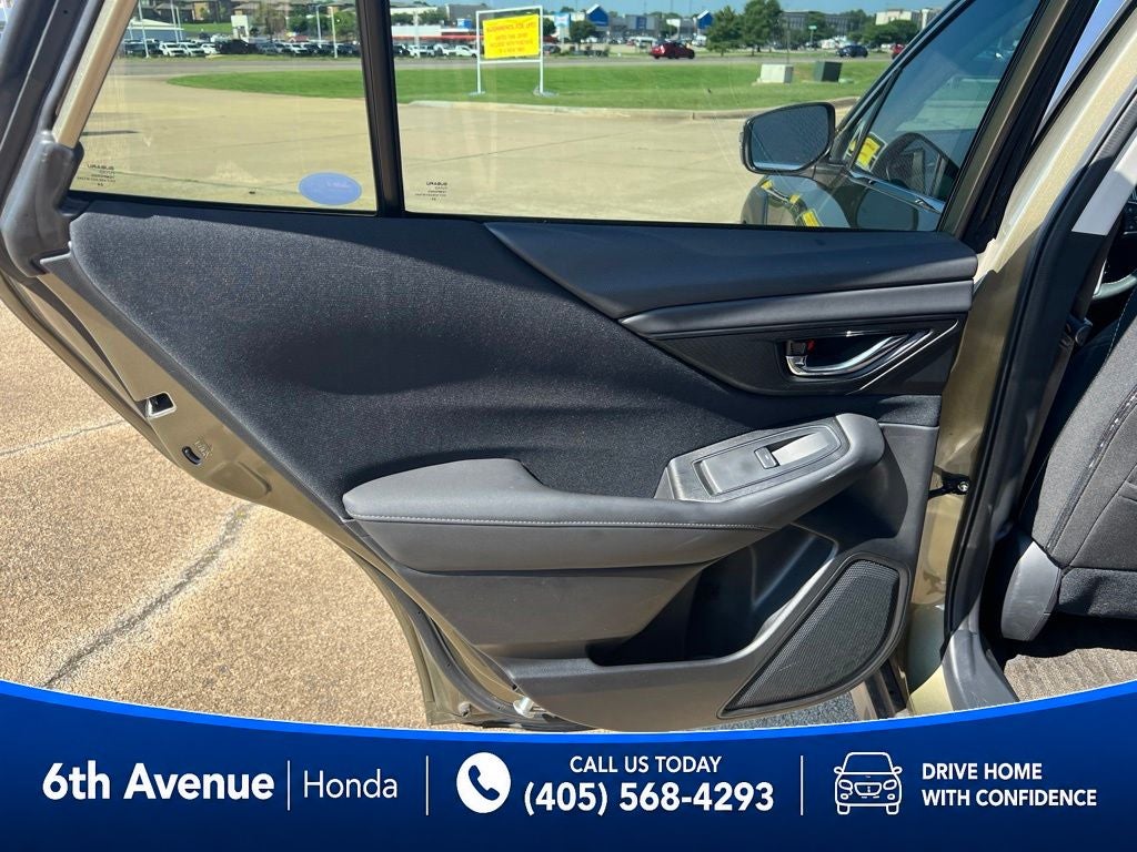 2025 Subaru Outback Premium