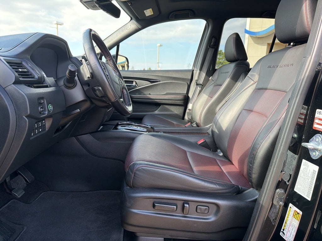 2023 Honda Ridgeline Black Edition